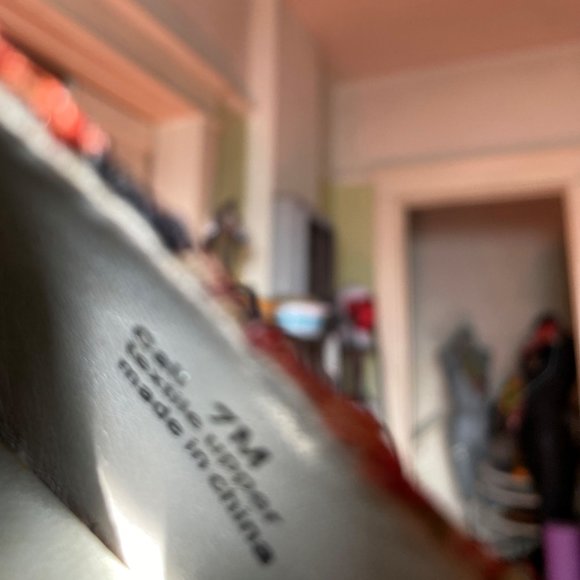 J. RENNE slingbacks - Picture 6 of 6